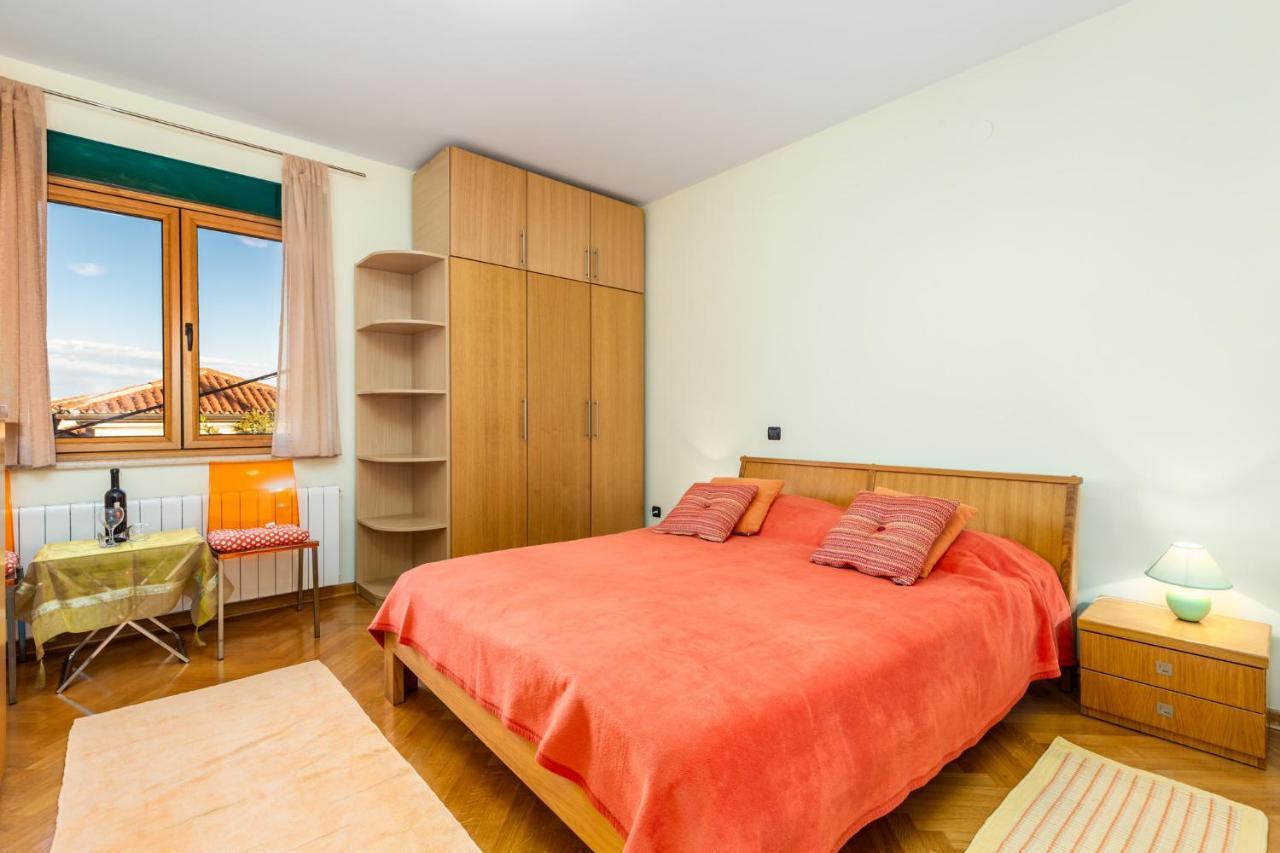 Lux Apartmani Opatija Exterior foto